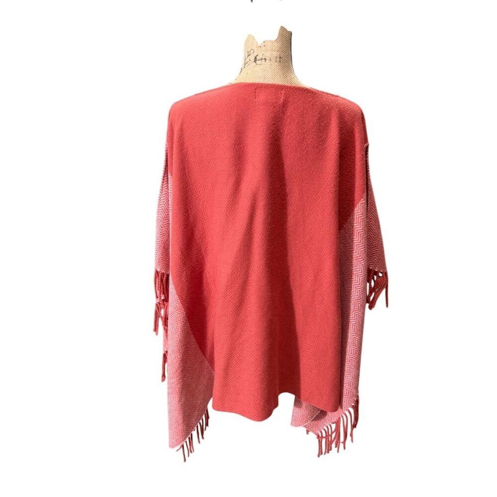 Universal Thread Women's Orange Cape Poncho One Size Fringed Edges - Picture 7 of 9